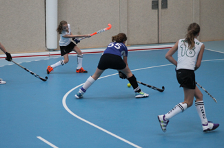 Die Mädchen B des 1. Hanauer THC e.V. zu Gast beim B-Cup 2012 in Bremen - Lena Skoczek in Aktion